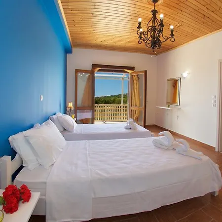Villa Karavisianikos Faros *